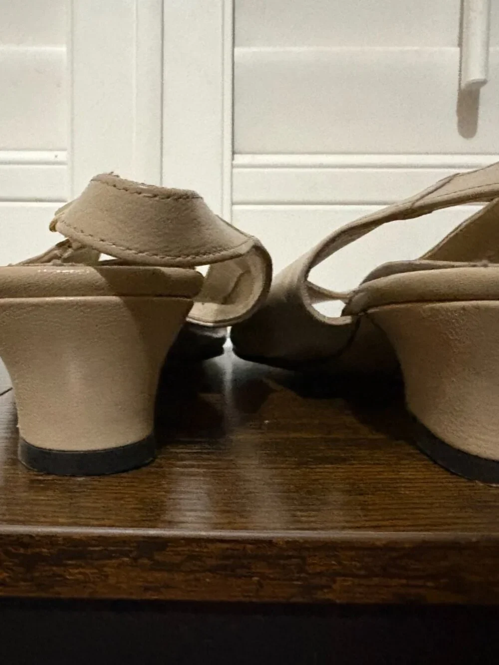 🛍️ California Magdesians Vintage Peep Toe Slingback Heels 10 Neutral Beig